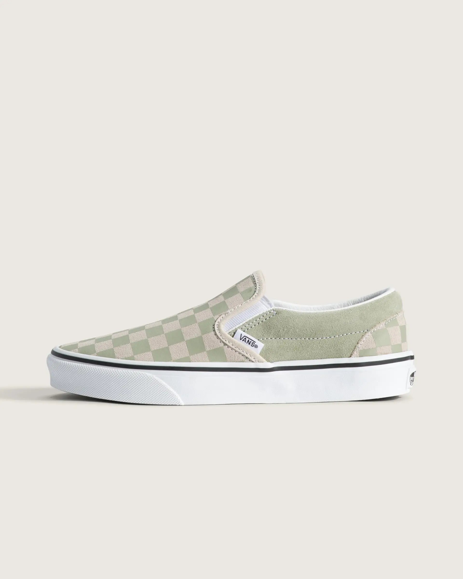 Vans Unisex Classic Slip-On Checkerboard Low Top Shoe